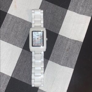 Women’s white/ opal fossil watch